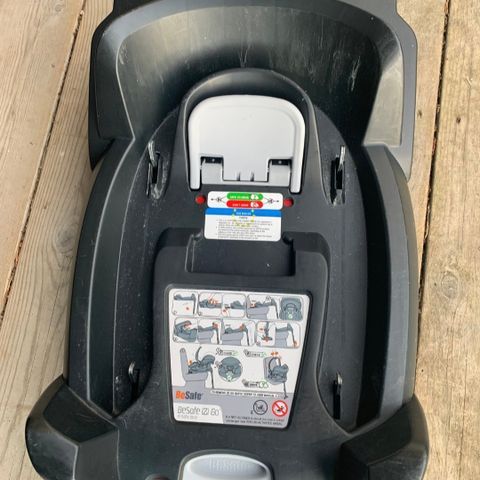 Besafe izi go x1 isofix base.