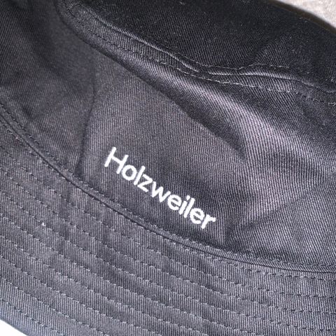Holzweiler hatt