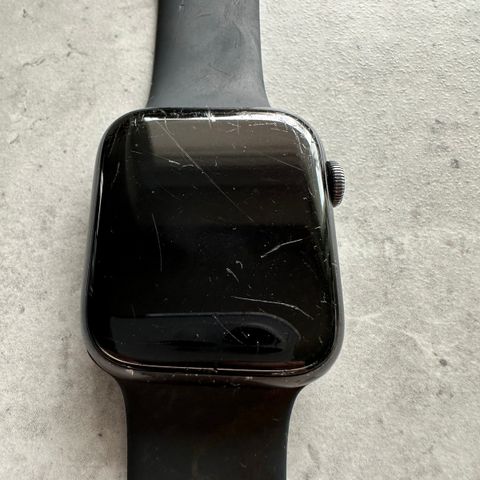 Apple Watch Series 6 44mm Cellular