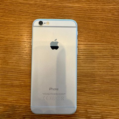 iPhone 6 64GB sølv