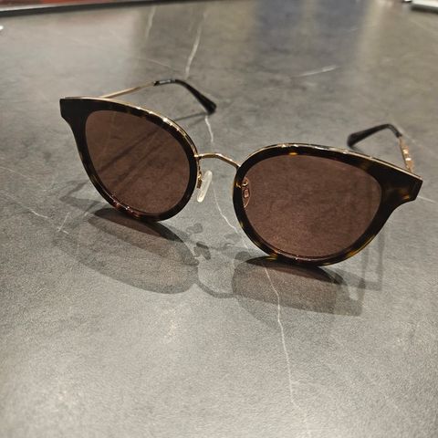 Alexander McQueen solbriller