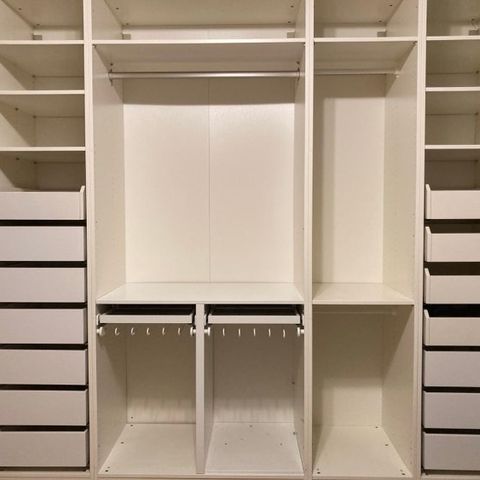 Garderobe fra IKEA