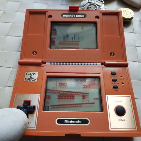 Nintendo GAME&WATCH DONKEY KONG!