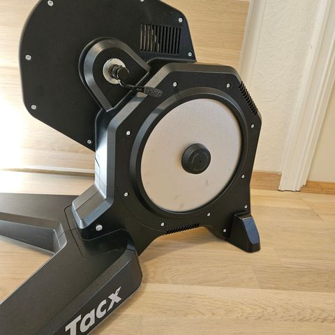 Tacx FLUX S