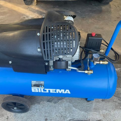 Lite brukt Biltema 30V-50 kompressor selges rimelig.