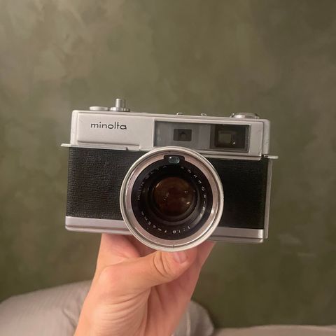 Minolta hi-matic 7