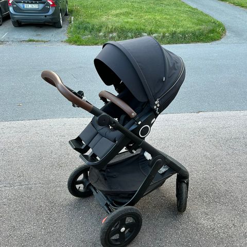 Barnevogn Stokke® Trailz™ Komplett Vogn, Svart