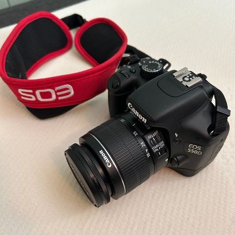 Canon EOS 550D med tilbehør
