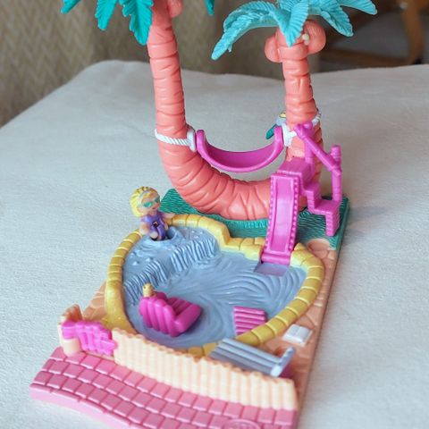 Polly Pocket Palm Tree Playset-1994.