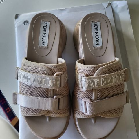 Steve Madden sandaler