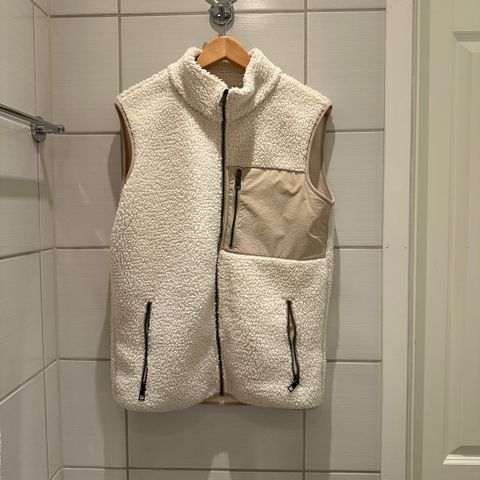 Ull vest