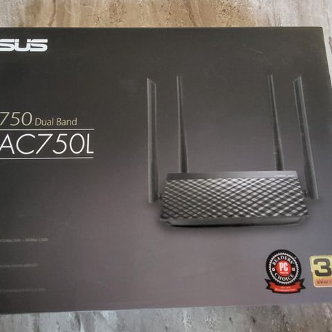 Asus AC750 Router