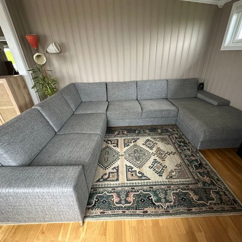 U-Sofa med sjeselong / divan