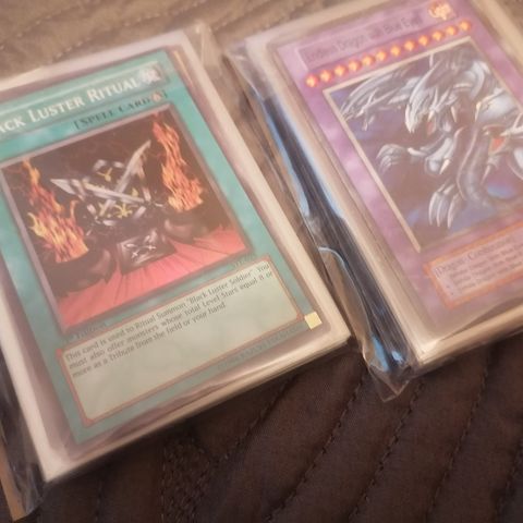 Vintage 1st edition Yu-Gi-Oh kort