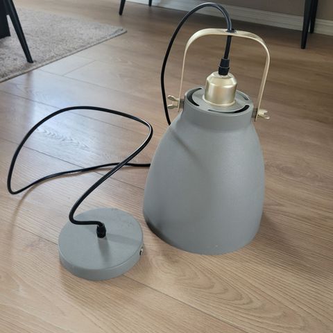 Grå taklampe fra Kid