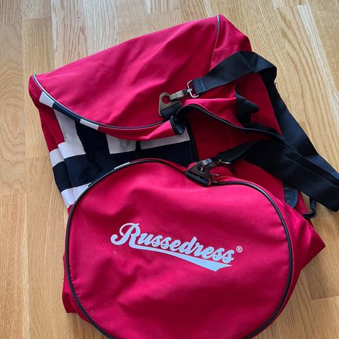 Bag fra Russedress