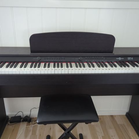 Digital Piano