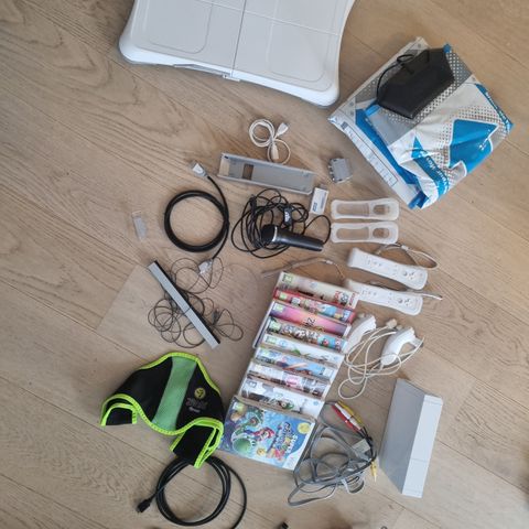 Wii med m 9 spill