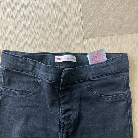 Levis jeans/bukse