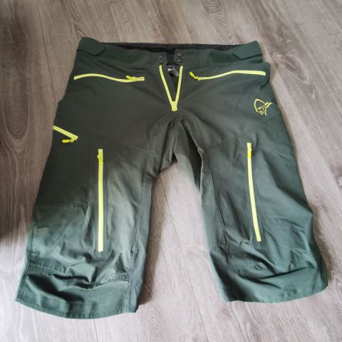 Norrøna fjørå shorts xl jungle green