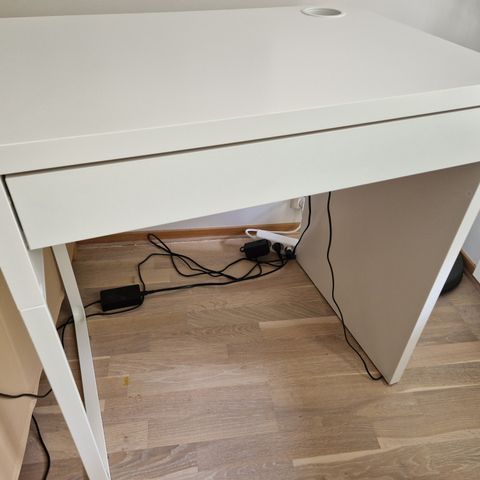 Skrivebord/Writing Desk