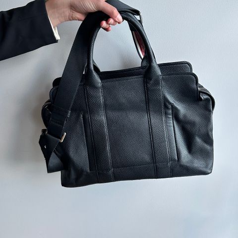 Kalvin Klein sort skinnveske/-bag