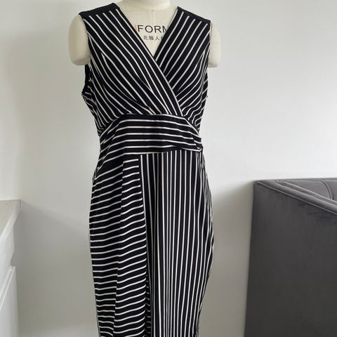 Tommy Hilfiger, kort kjole, stripet svart/hvit, strl XL