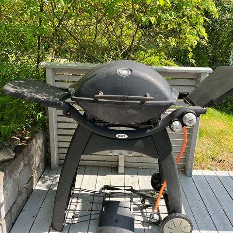 Weber gas grill Q3000  (må hentes)