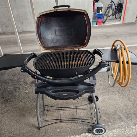 WEBER GASSGRILL