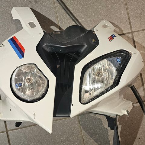 Frontlykter BMW S1000RR 10-13