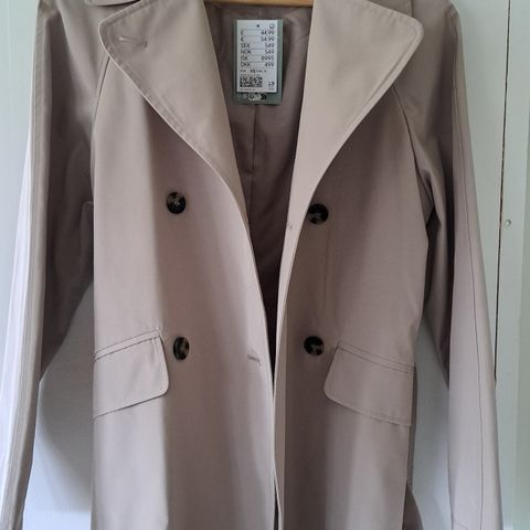 Trench beige fra H&M helt ny