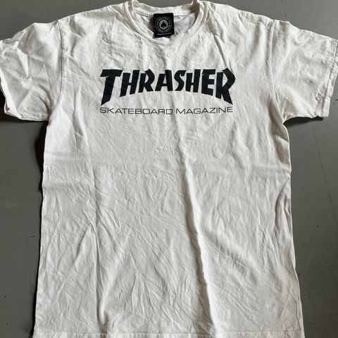 Thrasher t-shirt