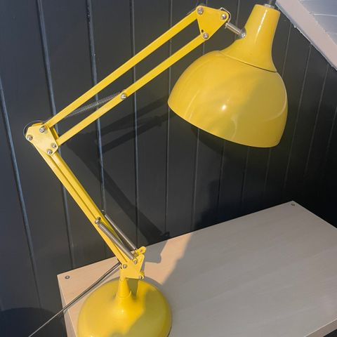 Bordlampe fra Kremmerhuset