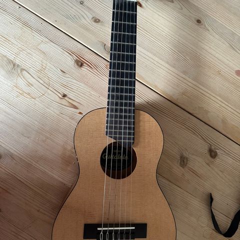 Yamaha Guitalele