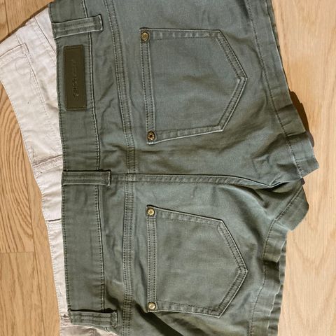 Shorts fra Gina str 36, stor i str