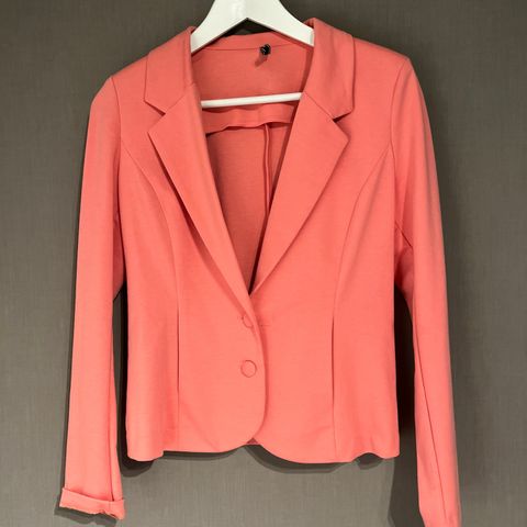 Fersken farget blazer