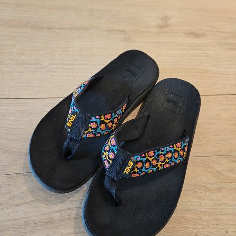 TEVA Voya flip