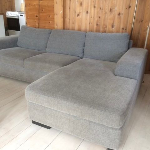 Sofa med chaise long