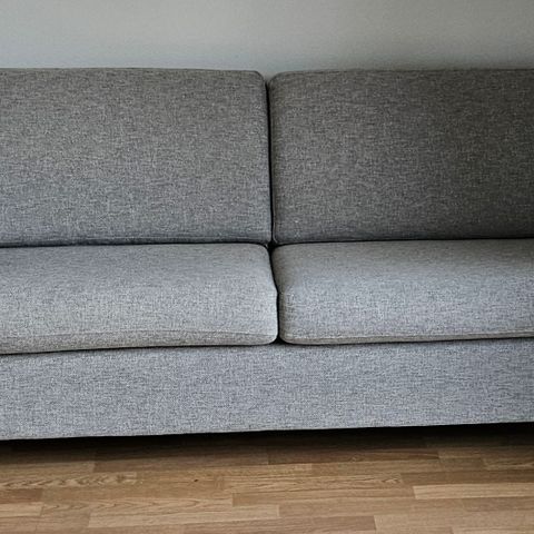 Pent brukt sofa ( reservert)
