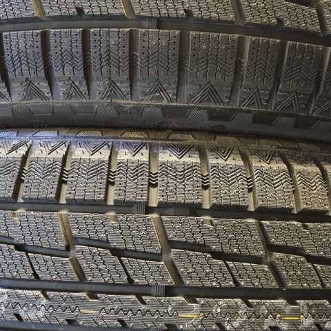 225/50R17 Federal vinterdekk Helt nye