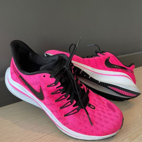 Nike zoom joggesko str 38