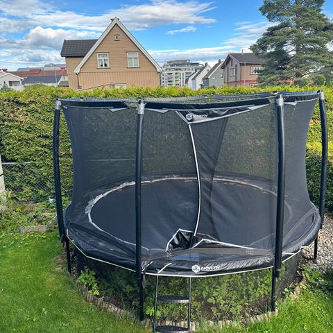 Trampoline - North Challenger 430