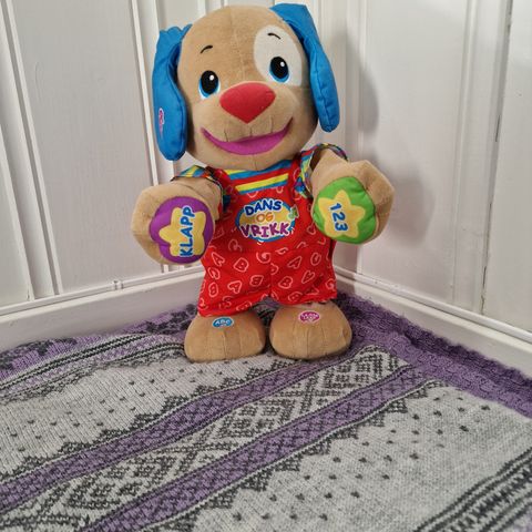 Fisher price interaktiv bamse selges