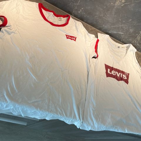 Levis T-skjorte /singlet dame