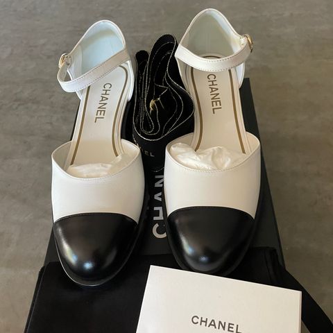 Chanel Mary Jane sko 38,5