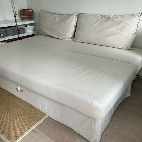 Lite og pent brukt IKEA Sovesofa, beige