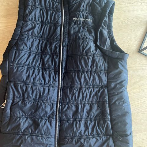 Mountain Horse ridevest str 160