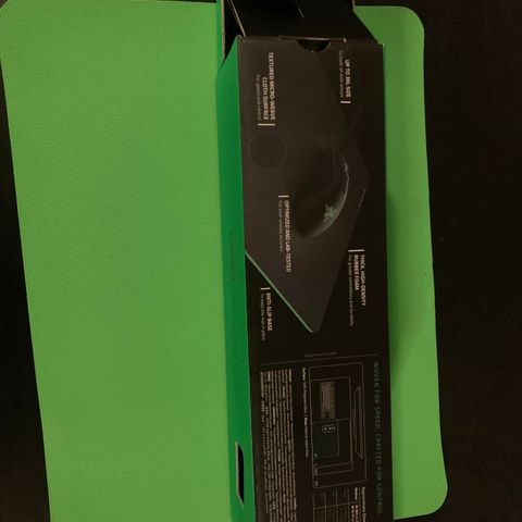 Razer viper 8khz og Razer Gigantus v2 Medium og  Membrain Dk120 Tastatur