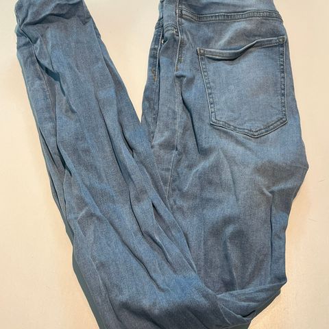 Molly highwaist jeans fra ginatricot str L