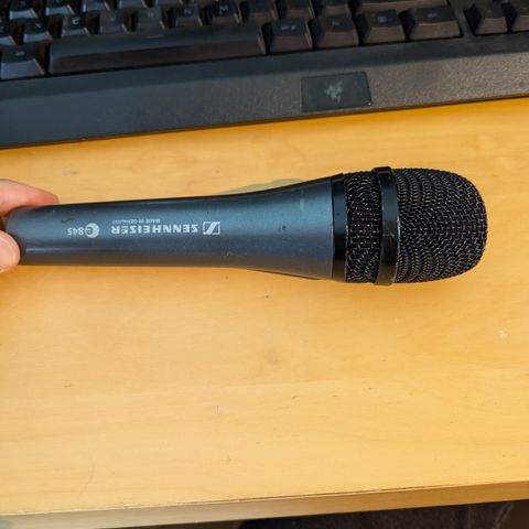 Sennheiser e845 mikrofon